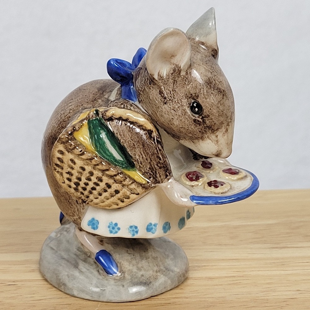 Vintage Beswick England Beatrix Potter "Appley Dapply" Mouse Figurine 1971 BP-3a